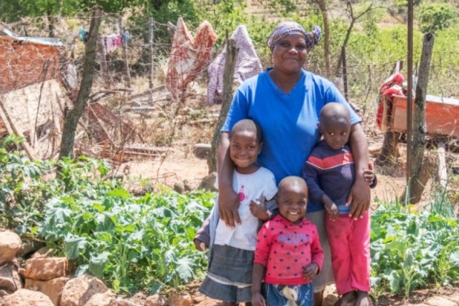 Villages-6-PS900 Family in Zaka, Zimbabwe